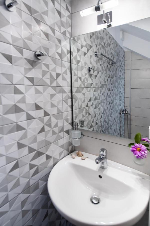 Bianco Stylish Maisonette 니키아나 외부 사진